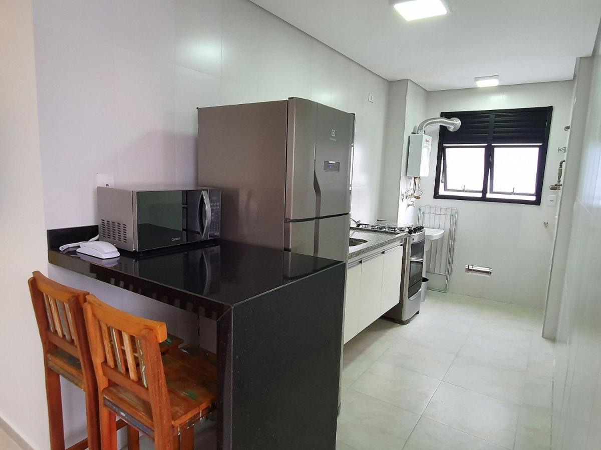 Flats Capitania Varam Pitangueiras Guarujá